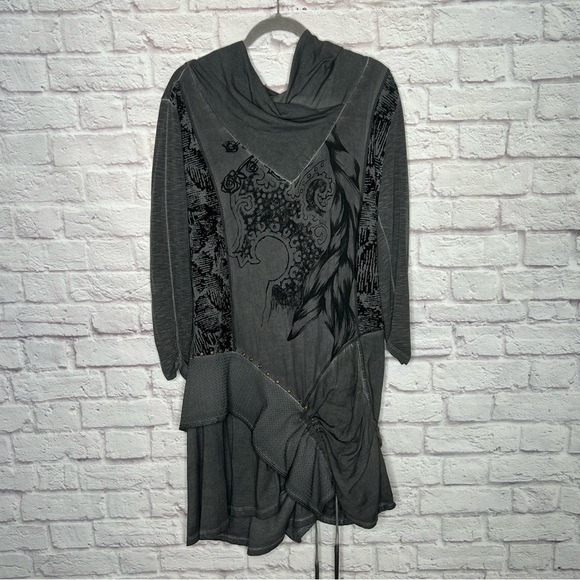 Angels Never Die Gray Graphic Print Long Sleeve Ruched Dress - Picture 4 of 14